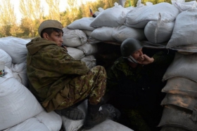 Одні воюють, інші користуються пільгами