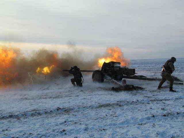 Почему ватники продолжают долбиться под Дебальцево