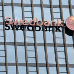 Директор Swedbank отправлен в отставку из-за скандальных сделок с недвижимостью