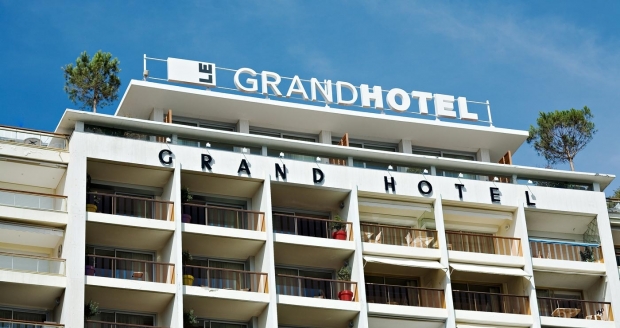 В Ницце похитили управляющую каннским Grand Hotel...