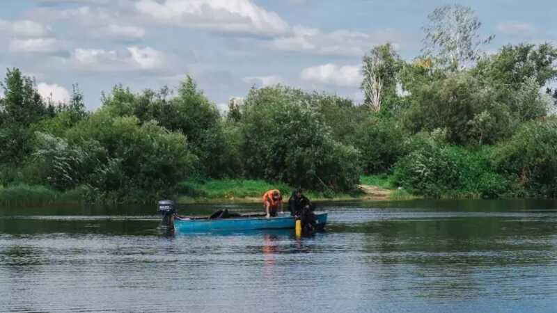 В Пермском крае со дна водоема достали подростка