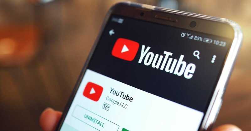 Посещаемость YouTube в России упала в два раза