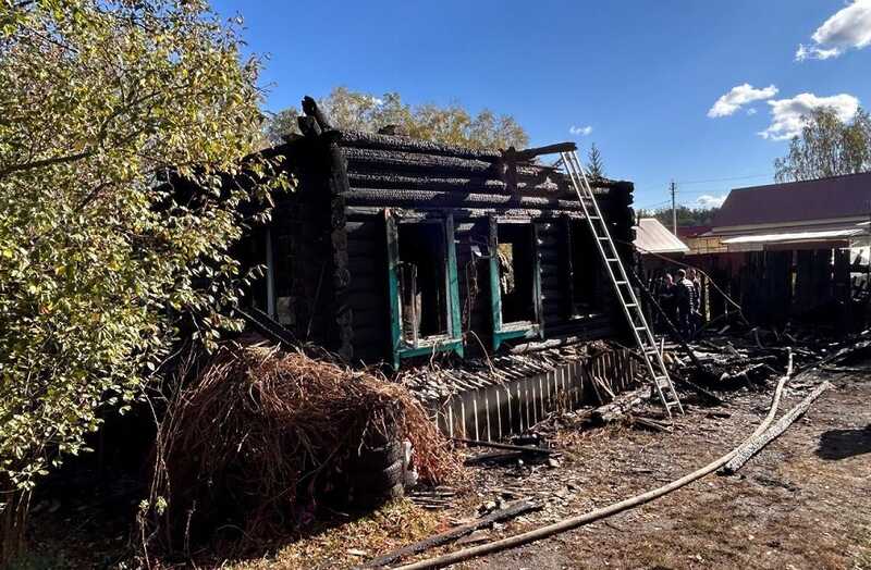 Тела двух жертв обнаружены на месте пожара в Ульяновской области