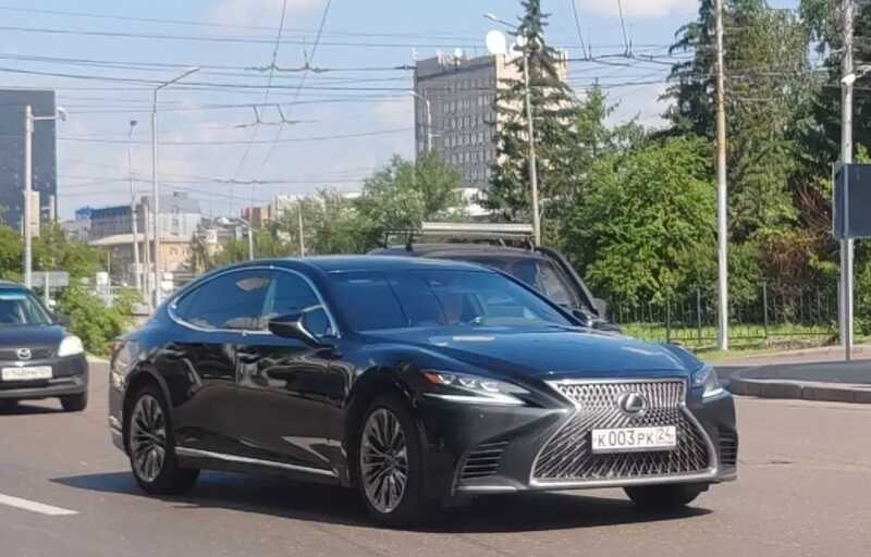 Красноярский край выделит 54 миллиона рублей на обслуживание Lexus, принадлежащих губернатору