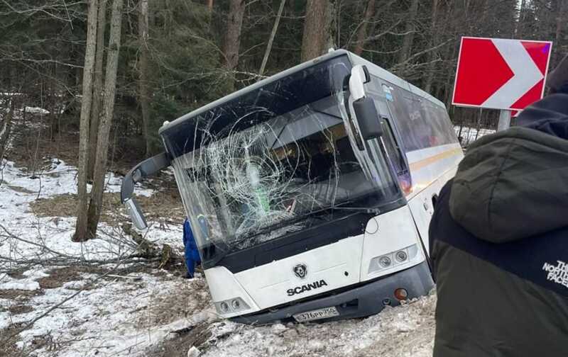 В Подмосковье произошло ДТП с участием пассажирского автобуса