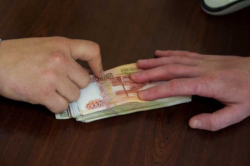 Декан факультета РостГМУ Андрей Сафроненко задержан по делу о взяточничестве