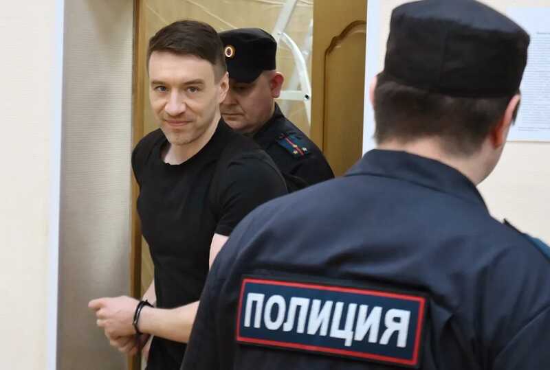 Закрыли за правду: в Москве судят администраторов Telegram-каналов и журналистов за компромат на элиту