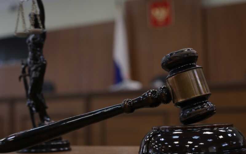 В Волгоградской области бывший судья открыл ресторан на набережной под видом туалета