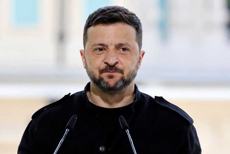 Зеленский пообещал дать симметричный ответ на атаки России