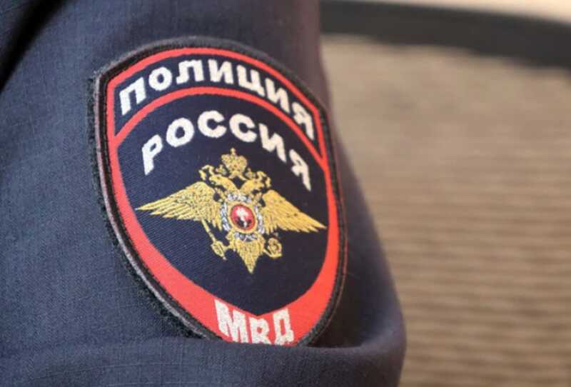 В Смоленске судят мужчину за драку с полицейским 15-летней давности