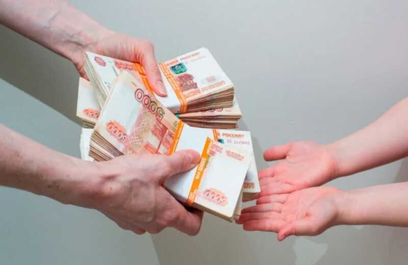 Росстат зафиксировал резкий рост задержек зарплат в России