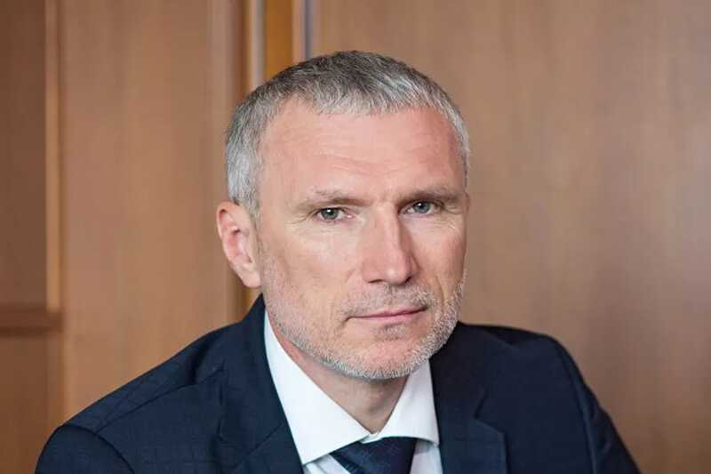 Депутат Алексей Журавлев предложил использовать хищных птиц для атаки на дроны