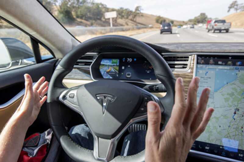 Испытание Tesla Plaid завершилось травмой человека в салоне и необходимостью ремонта автомобиля