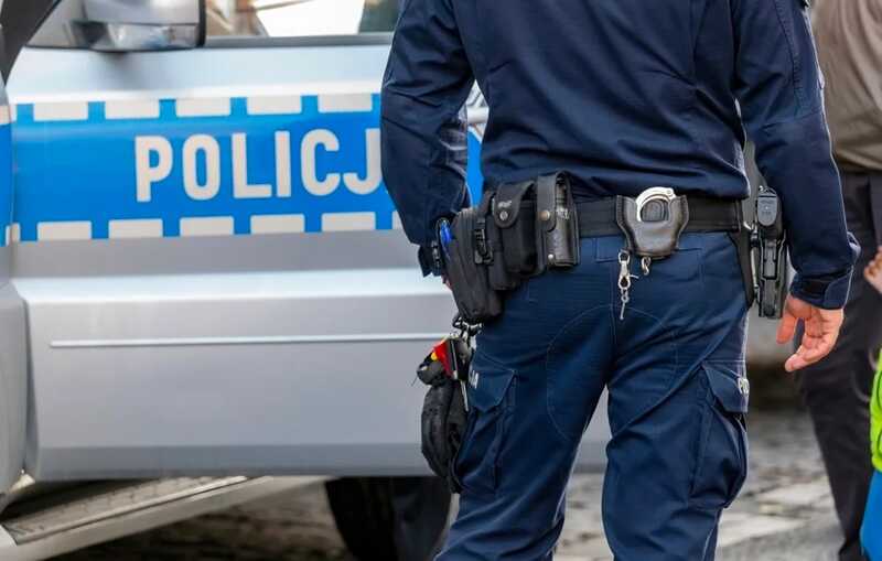 В Варшаве мужчину ранили ножом после того, как он сделал паре замечание за занятие сексом в общественном месте