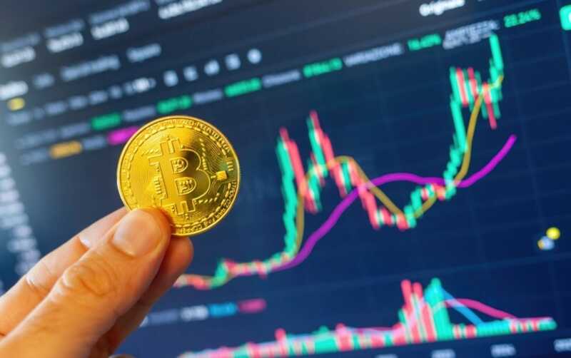 Бывший глава Binance заявил, что биткоин станет символом статуса в США