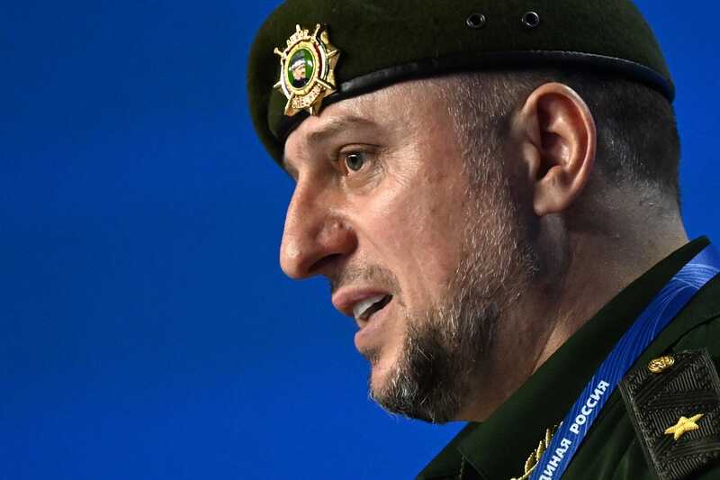 Командир «Ахмата» Апти Алаудинов защищает чеченских бойцов в часах за 270 тысяч евро