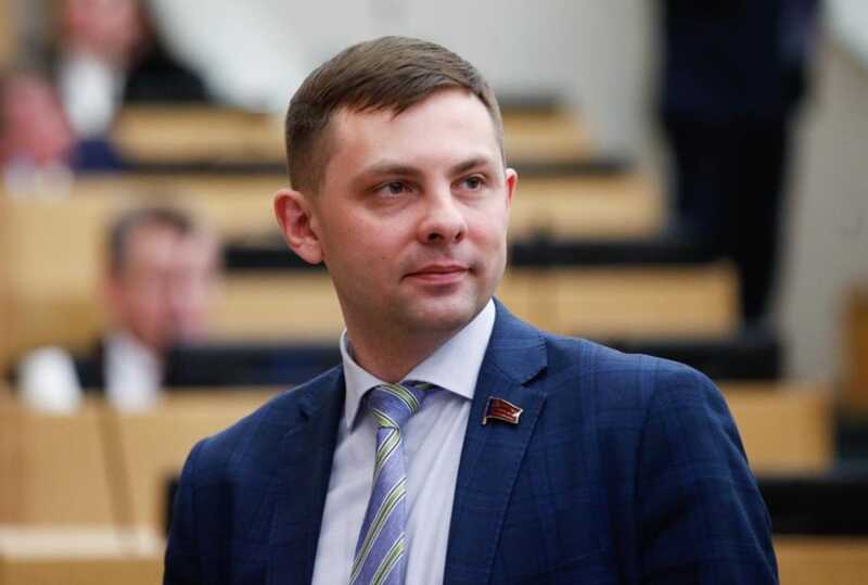 Губернаторский переворот: Гольдштейн удалил Михайлова с поддержкой Кириенко