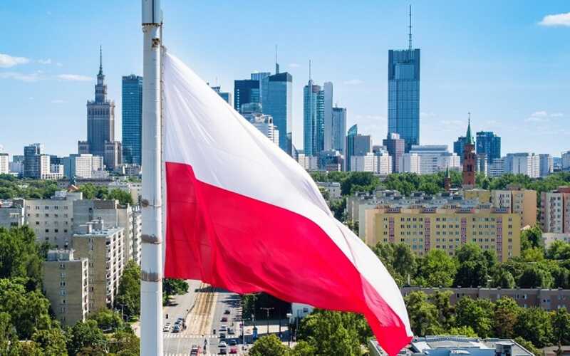 В Польше граждан призвали отказаться от поездок в Россию