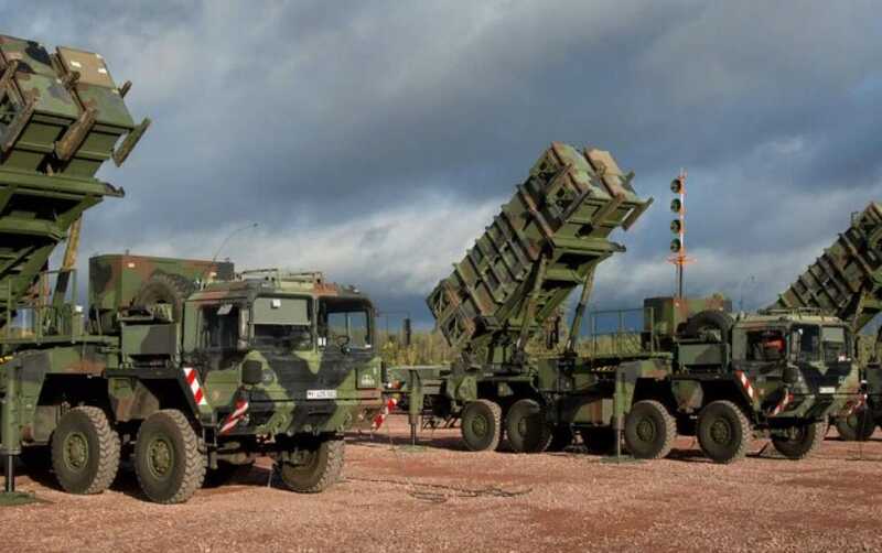 Германия согласилась поставить Украине два Patriot, требуя вернуть их в течение года