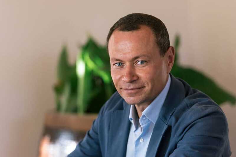У экс-мэра Владивостока Владимира Николаева изъяли более 800 квартир и сотни миллионов рублей