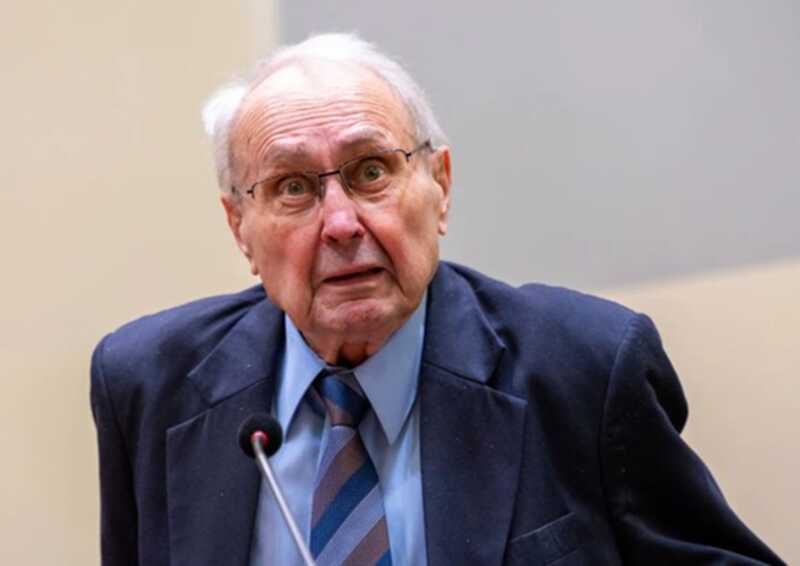 A former German parliament member was convicted of corruption