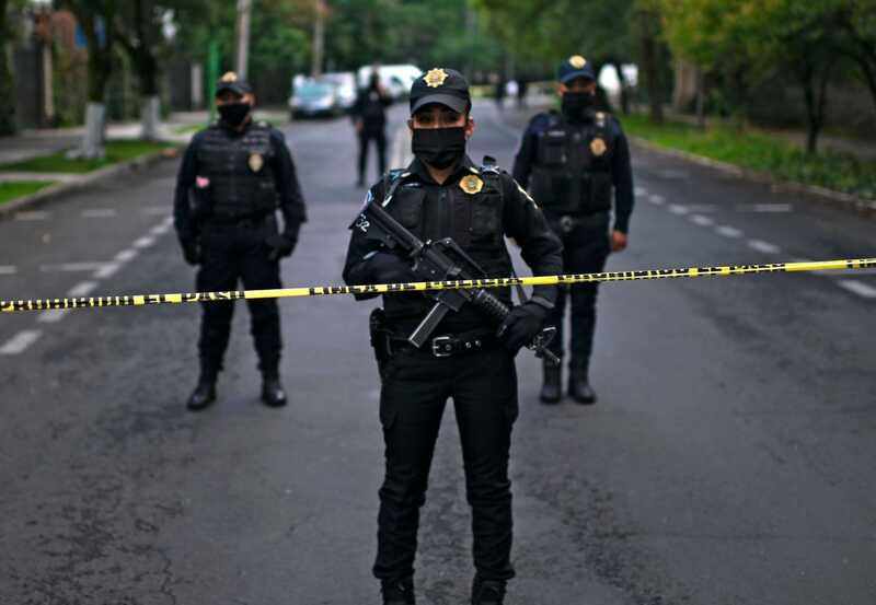 Mexican police uncover mass grave with 32 bodies in Guanajuato