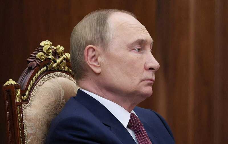 Путин готов заморозить фронт, но требует территориальных и политических уступок от Украины, - Reuters