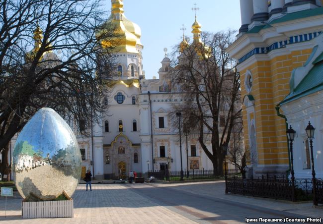 «Діамантова писанка» на території Києво-Печерської лаври