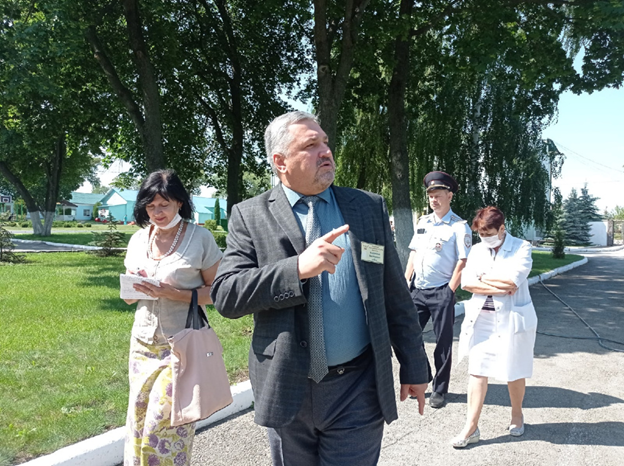 Ничьё старичьё: скандал у липецкого губернатора Артамонова в Введенском геронтологическом центре Ничьё старичьё: скандал у липецкого губернатора Артамонова в Введенском геронтологическом центре